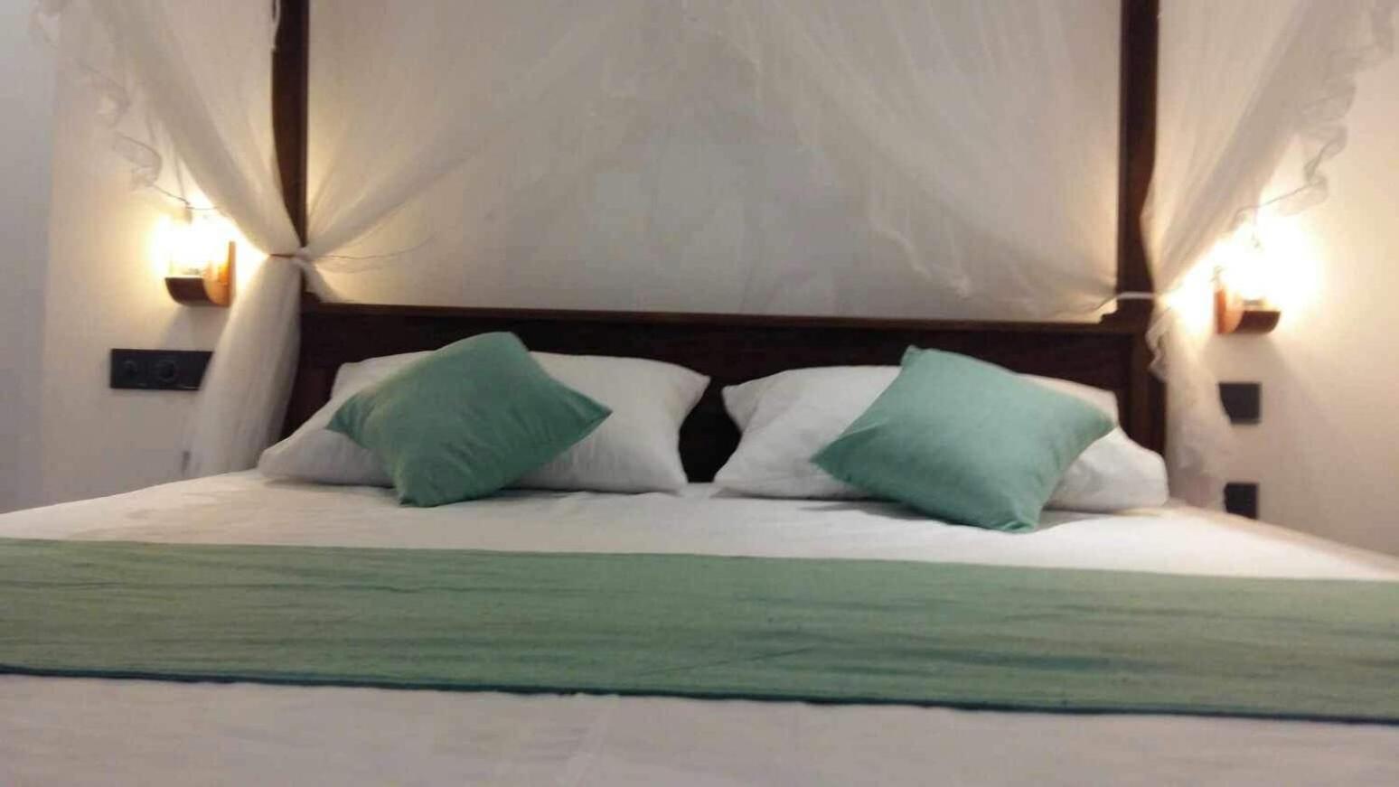 New Ocean Breeze Madiha Hotel Matara Exterior foto