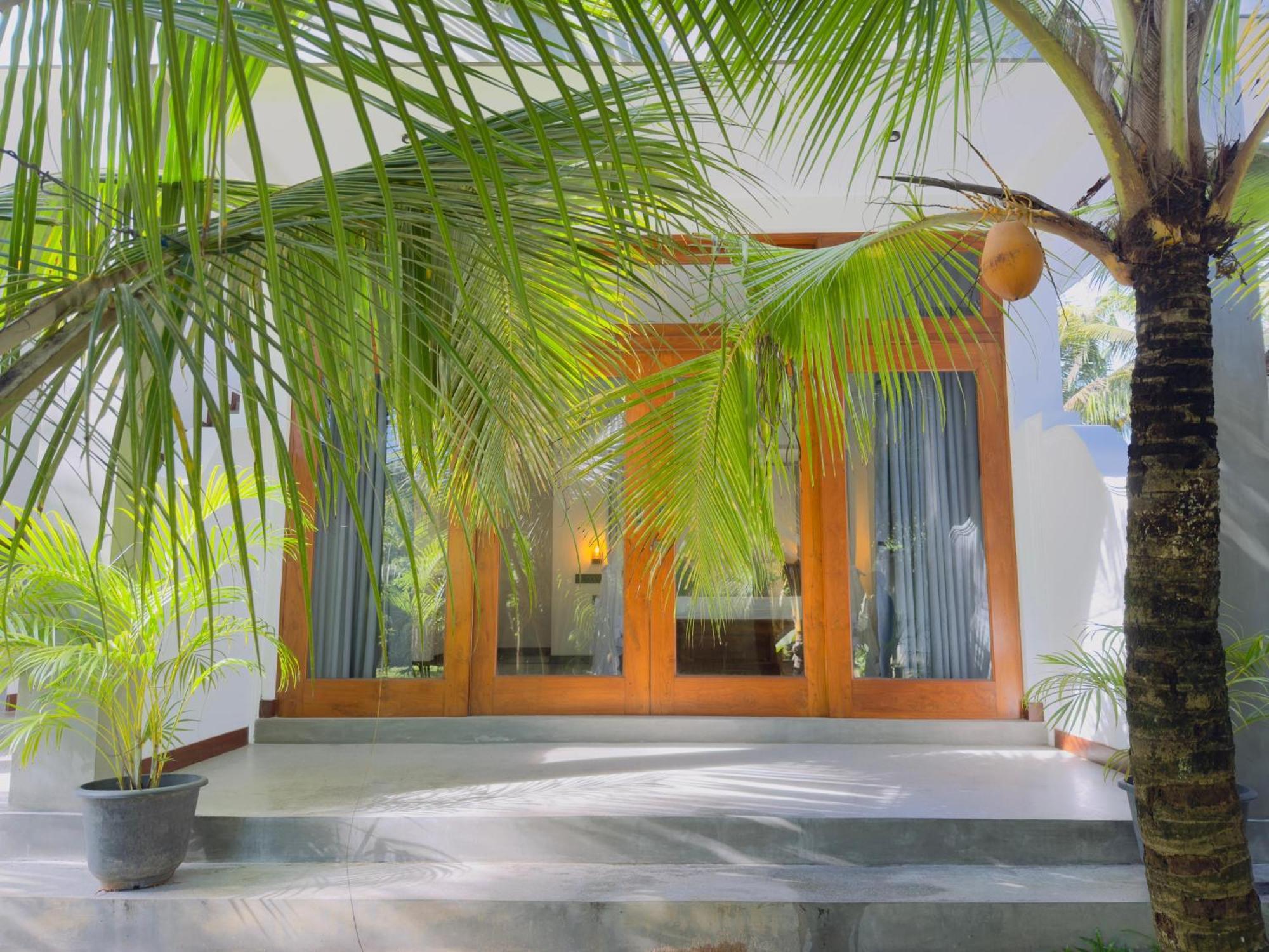 New Ocean Breeze Madiha Hotel Matara Exterior foto