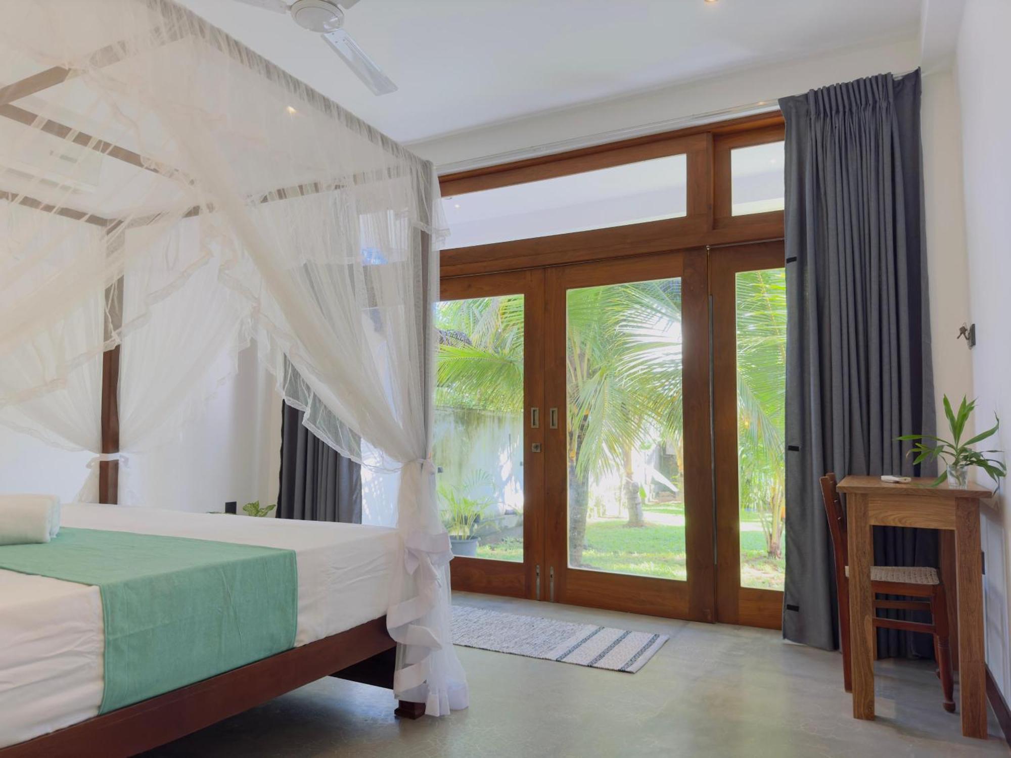 New Ocean Breeze Madiha Hotel Matara Exterior foto