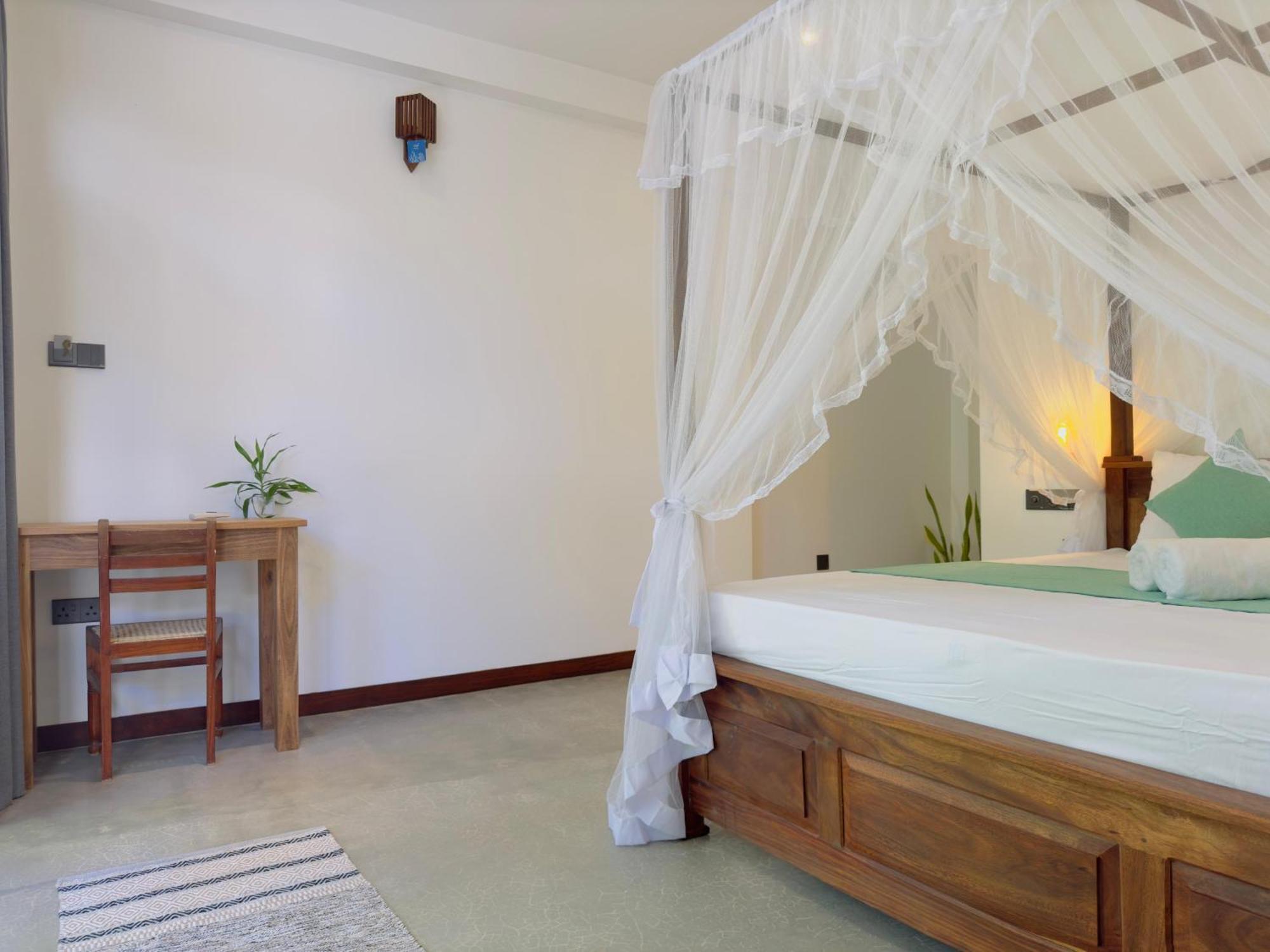 New Ocean Breeze Madiha Hotel Matara Exterior foto
